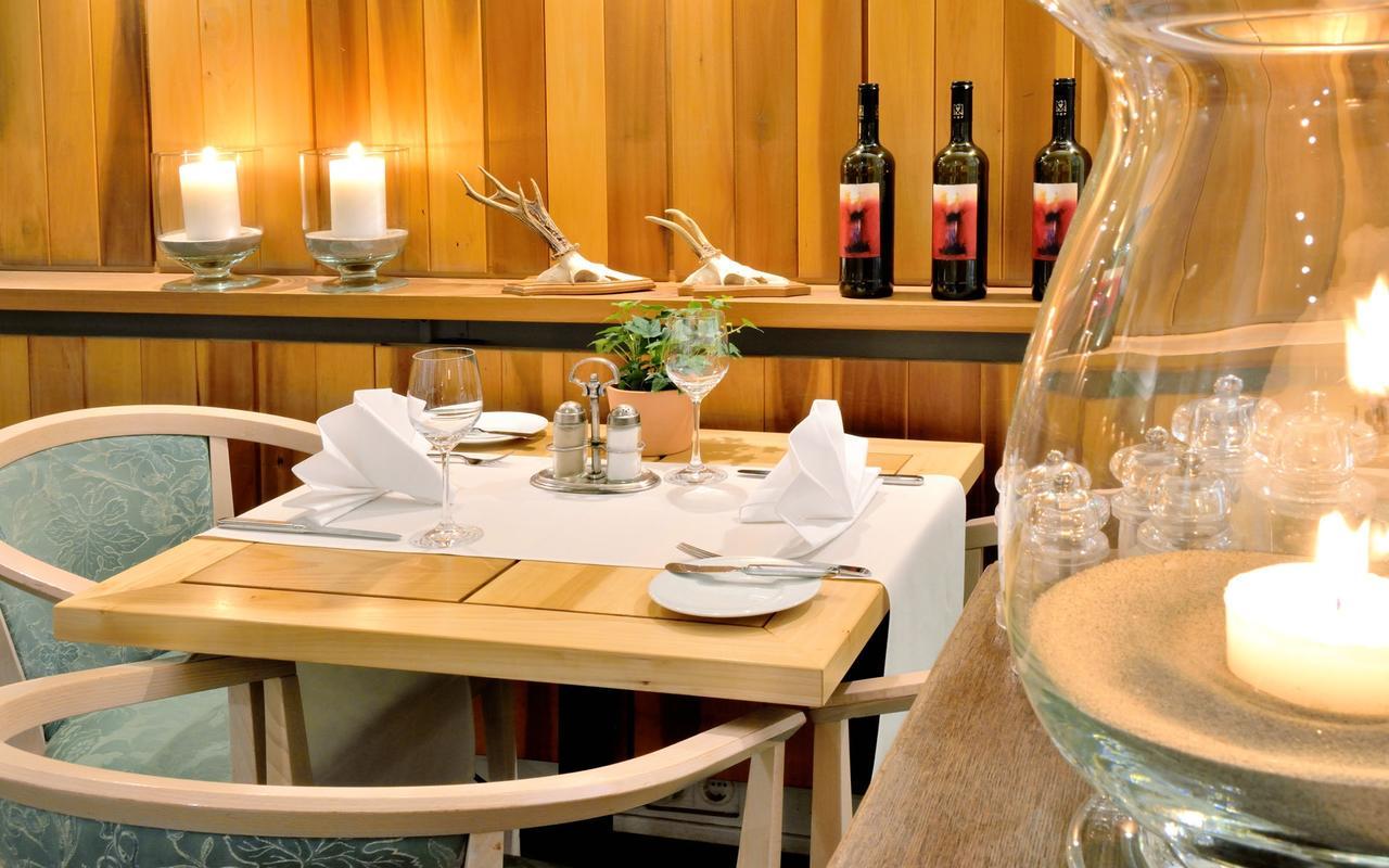 Privathotel Lindtner ฮัมบูร์ก ภายนอก รูปภาพ Restaurant